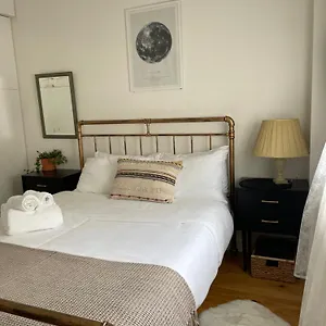  Apartment Cosy Shoreditch Flat